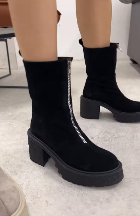 Suede Zippered Fashion Ankle Boots