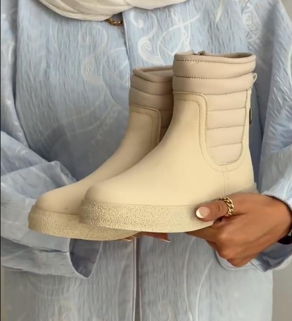 Fashion solid color round toe boots