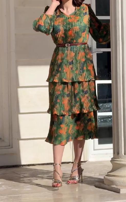 Fashionable printed pressed three layer dress